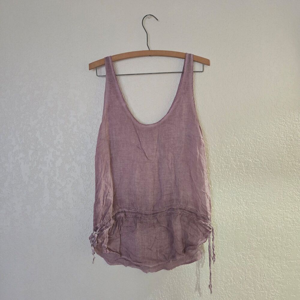 Young, Fabulous & Broke Tank Top Size Medium - Picture 2 of 3